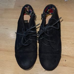 Mad Love girls suede boots